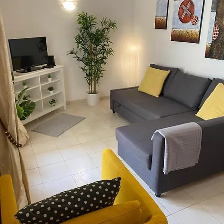 Caletaparaiso110 *